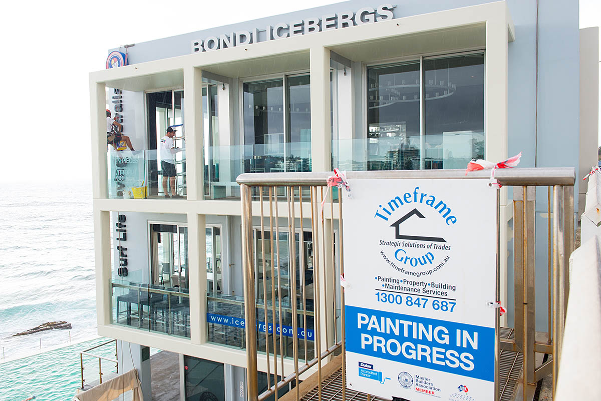 Bondi Icebergs rope access team